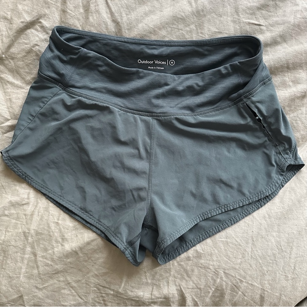 Outdoor Voices shorts medium